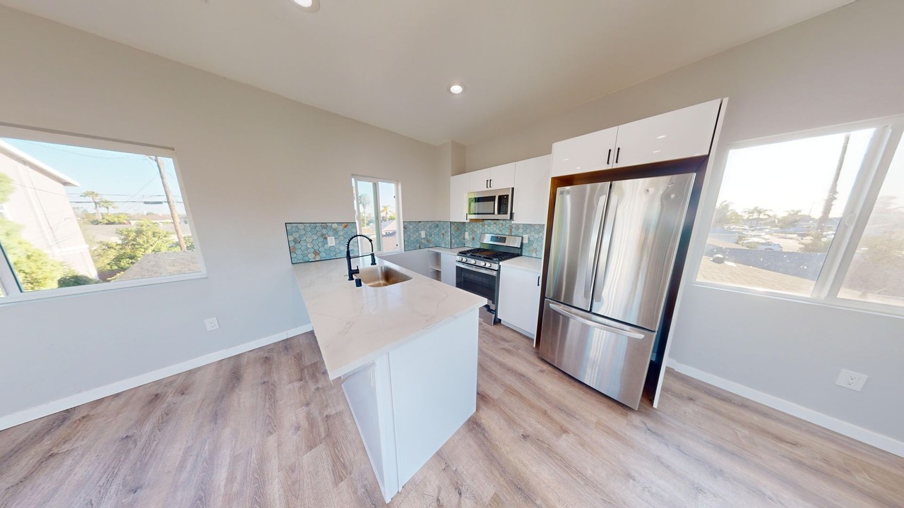 5667 Mary Lane Dr - Photo 7 of 21