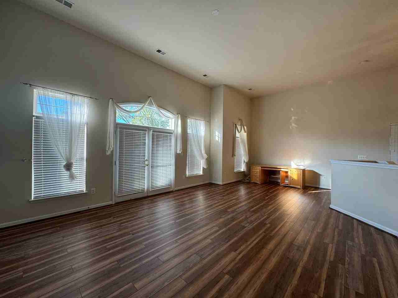 4244 Sonia Court - Photo 5 of 30