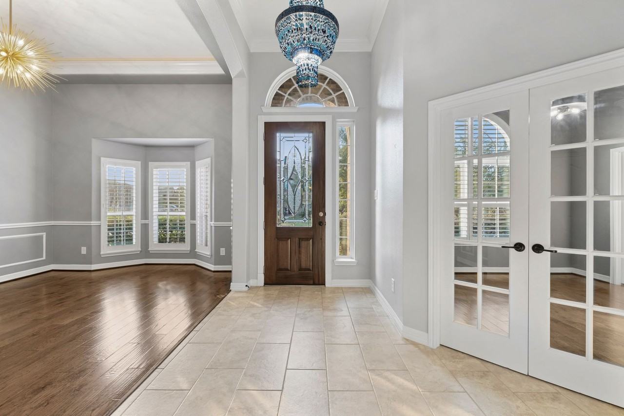 25202 Summer Chase Drive - Photo 5 of 33