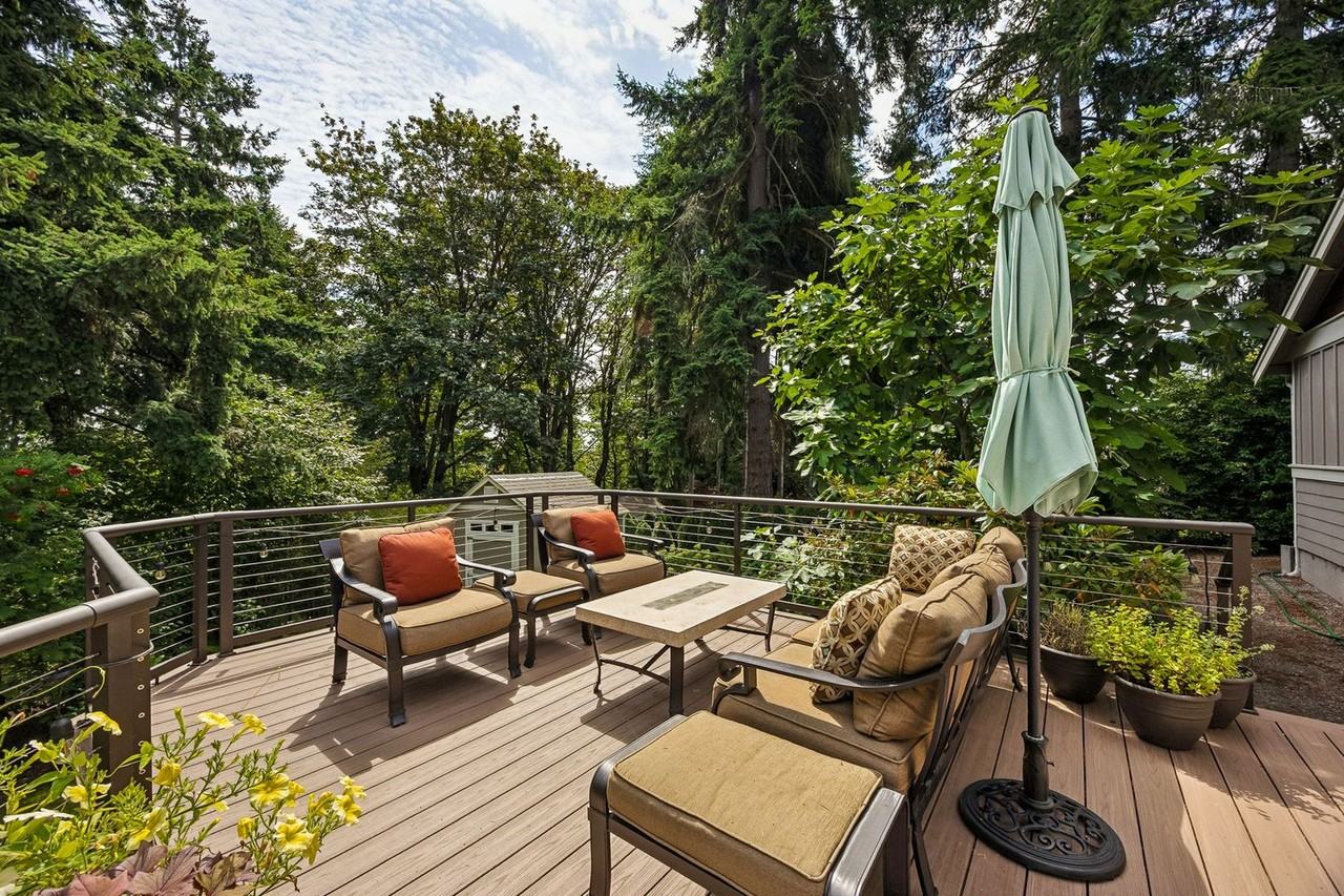16832 12th Ave Sw - Photo 2 of 27