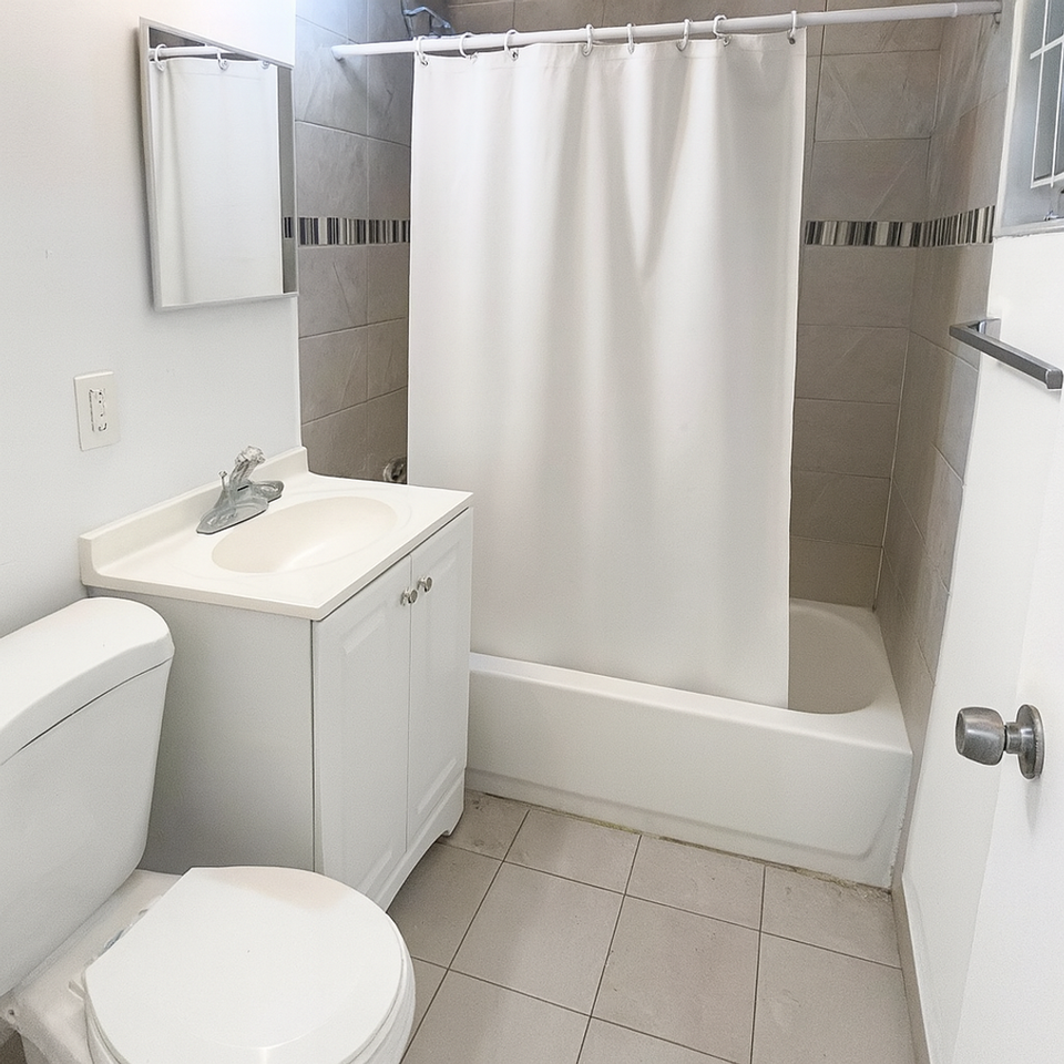 3162-3170 SW - Photo 7 of 13