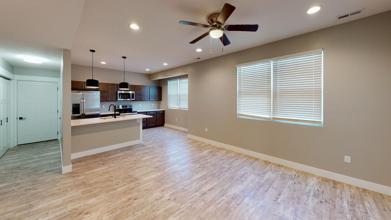 Legacy Bend Apartments - Photo 2 of 8