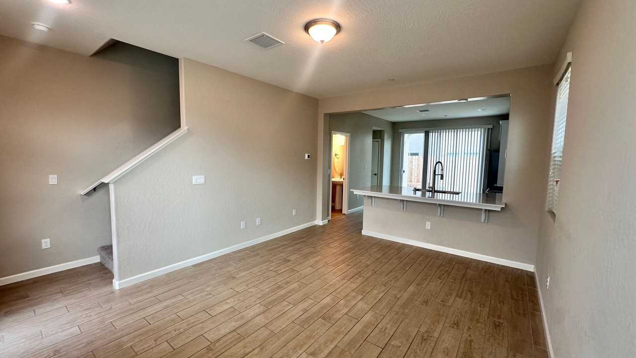 1116 Elevations Way W - Photo 6 of 20