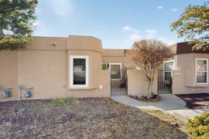 featured image of 405 Zena Lona St Ne #C