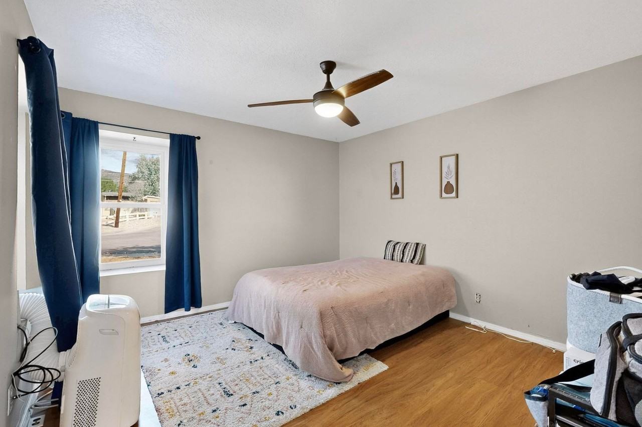 405 Zena Lona Street Northeast #C - Photo 7 of 40