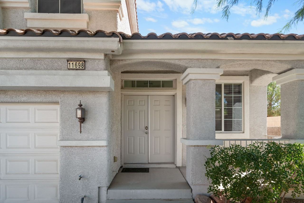 11698 Firesteed Pl - Photo 3 of 36