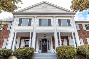 featured image of 4527 4527 Paddock Rd - The Local - The Ascent Collection