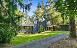 10113 10113 NE Kitsap St Main House - Photo 1 of 1