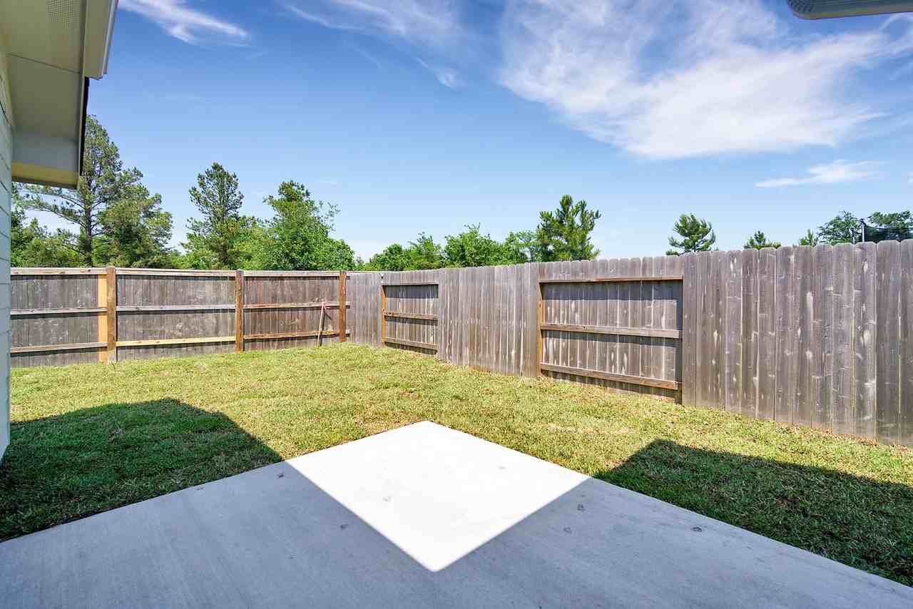 298 Brocks Ln - Photo 3 of 45