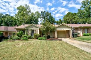 251 Ivy Ln - Photo 1 of 1