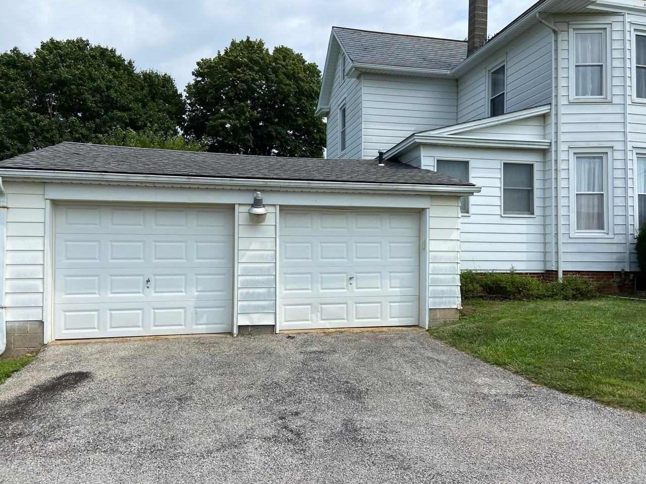 34 S Market St - Photo 2 of 23