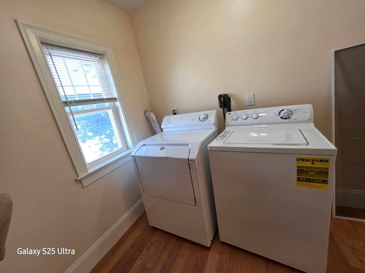 71 Brooks St - Photo 5 of 31