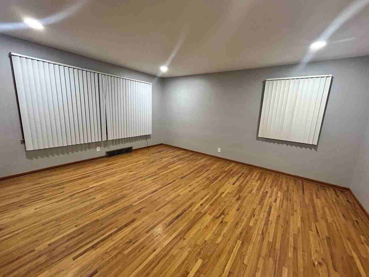 1731 D St #4 - Photo 4 of 18