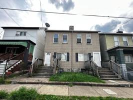 featured image of 919 Robinson St