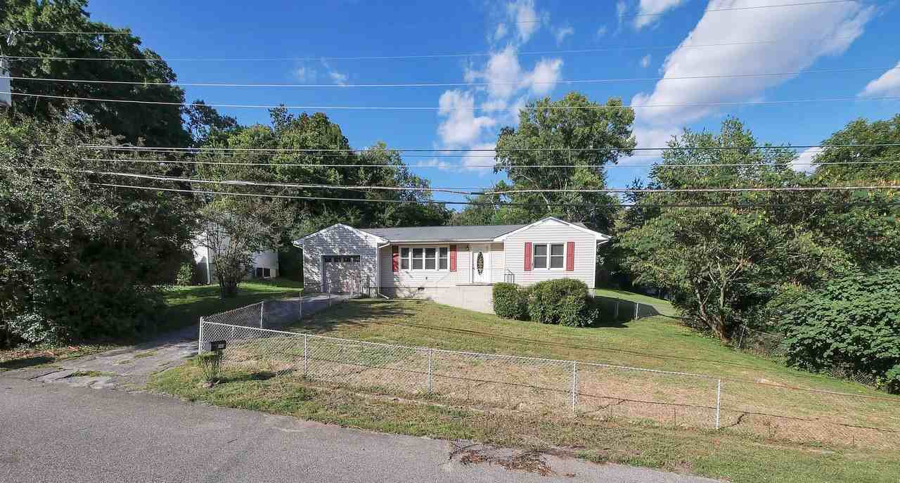 543 Manchester Dr - Photo 3 of 27