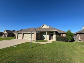 328 N Hampton St - Photo 1 of 1