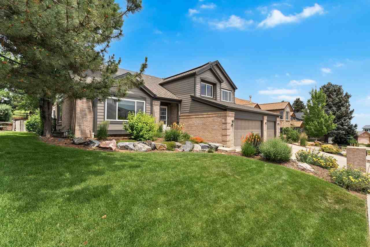 15299 W Ellsworth Dr - Photo 2 of 42