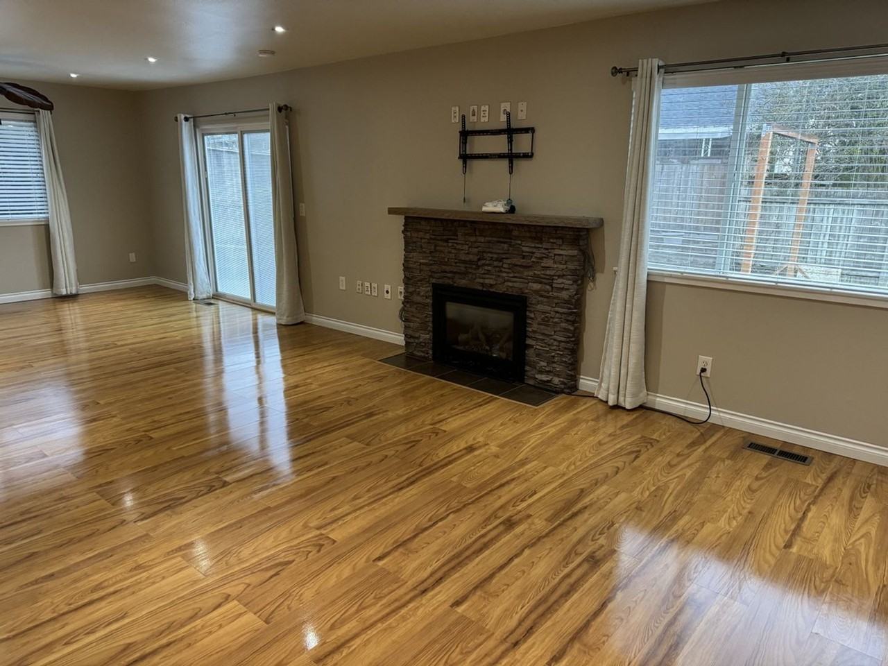 14722 112th Avenue Northeast - Photo 5 of 21