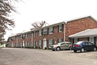 Affordable 1 bed/1 bath apartments off of Preston Hwy - Photo 1 of 1