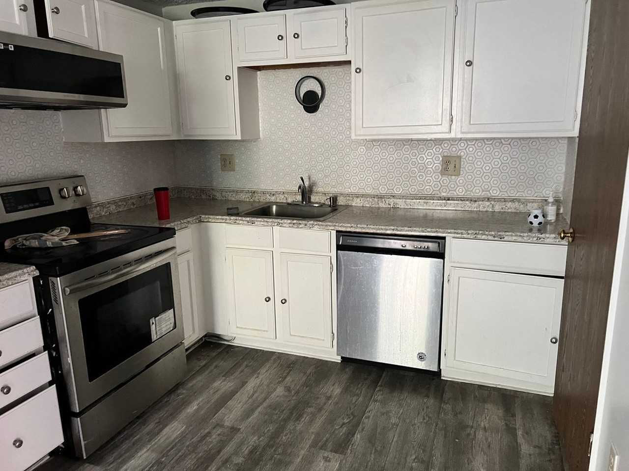 3212 Tapestry Cir - Photo 5 of 24