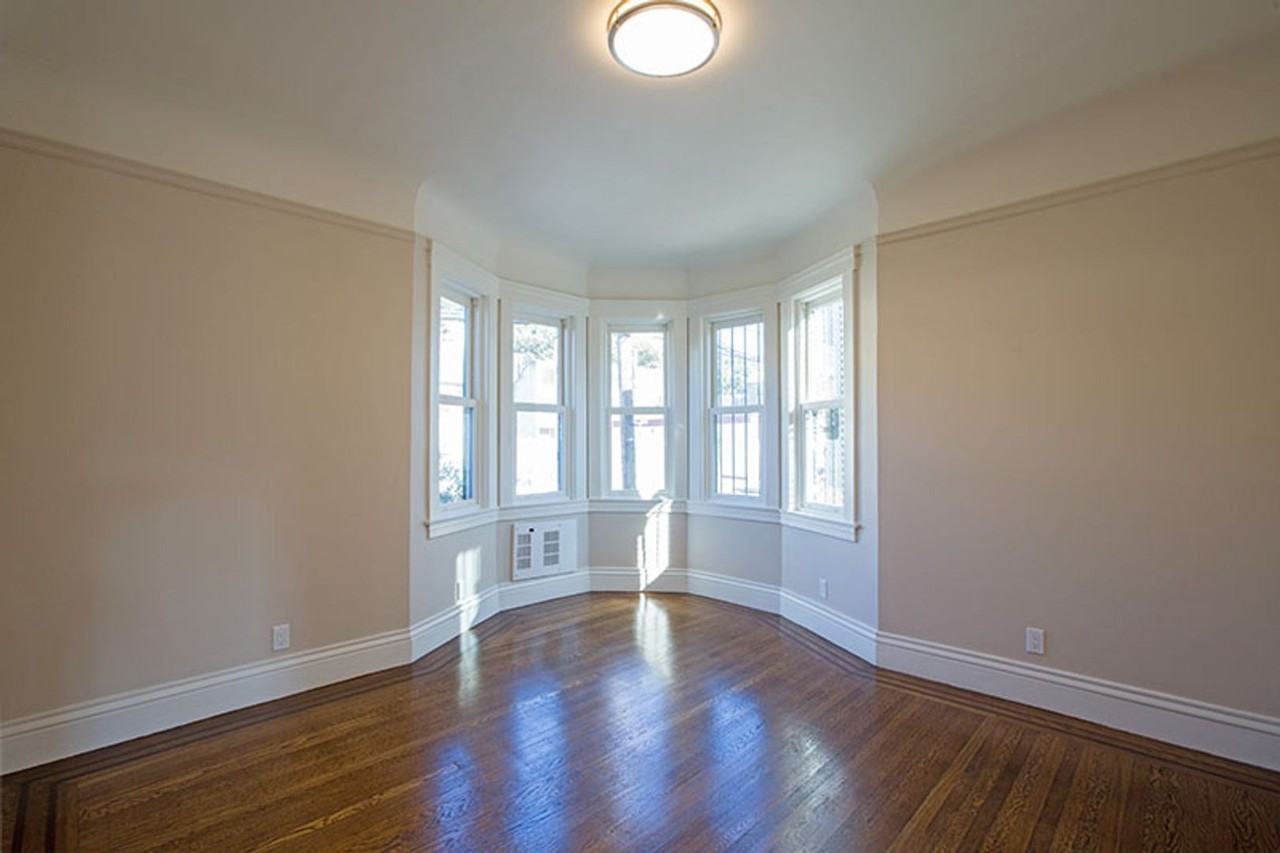 1311 Palou Ave - Photo 3 of 15