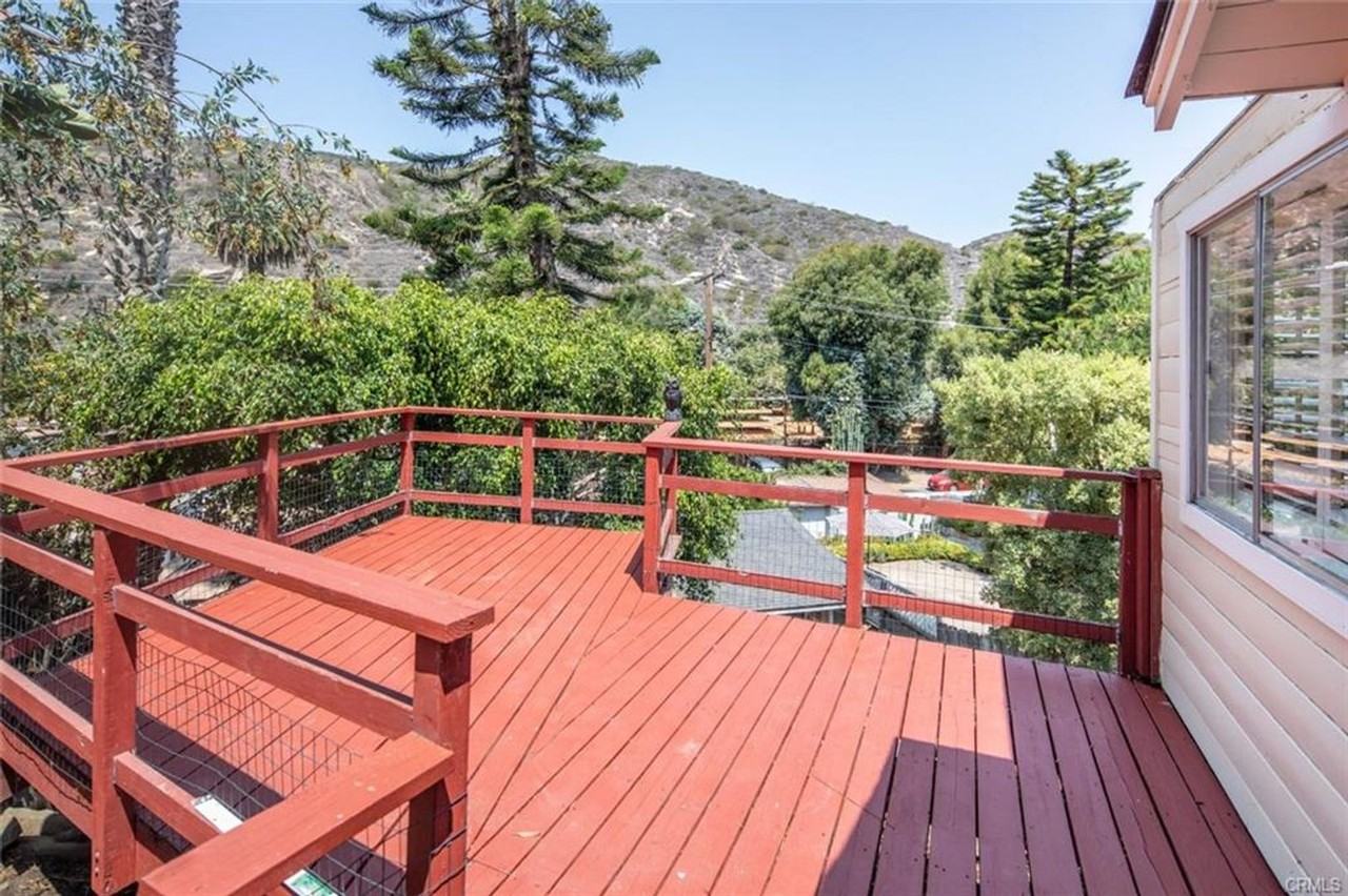 1605 Arroyo Dr - Photo 3 of 31