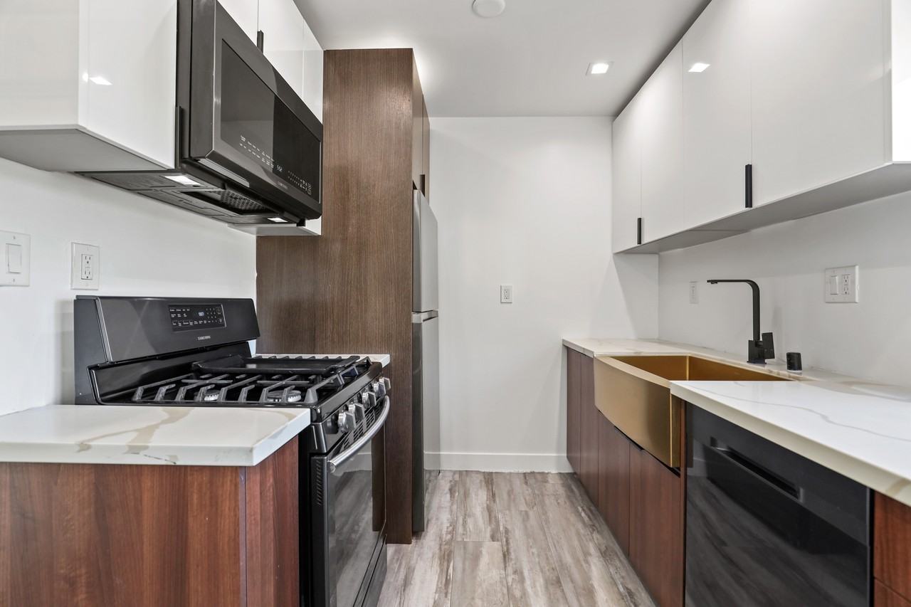 2814 Sichel Street #2 - Photo 3 of 26