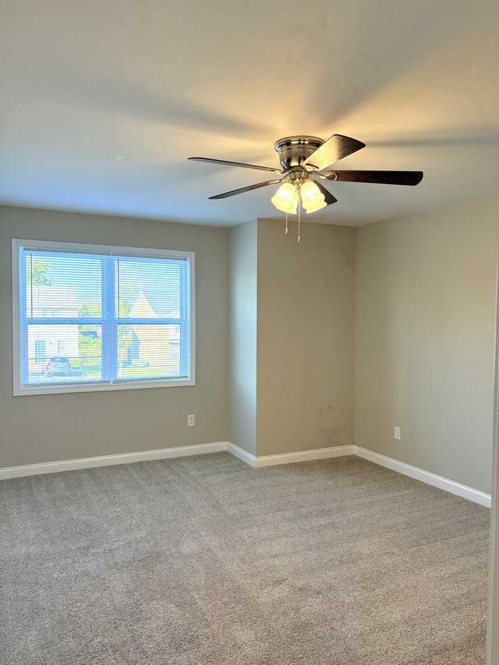 129 Hillridge Ct #C - Photo 7 of 16