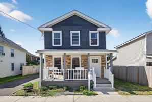 featured image of 10 Bruce St #NA