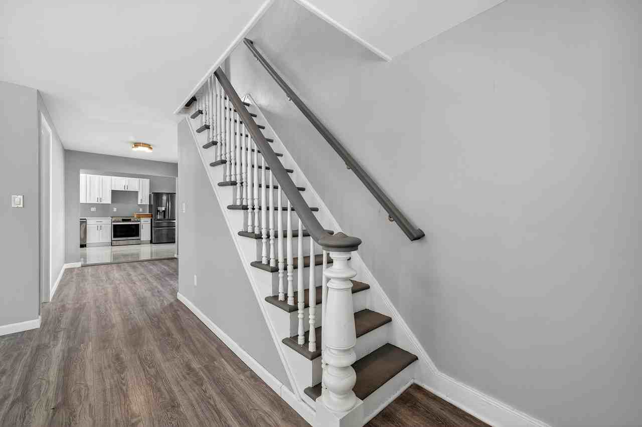 10 Bruce Street #NA - Photo 2 of 12