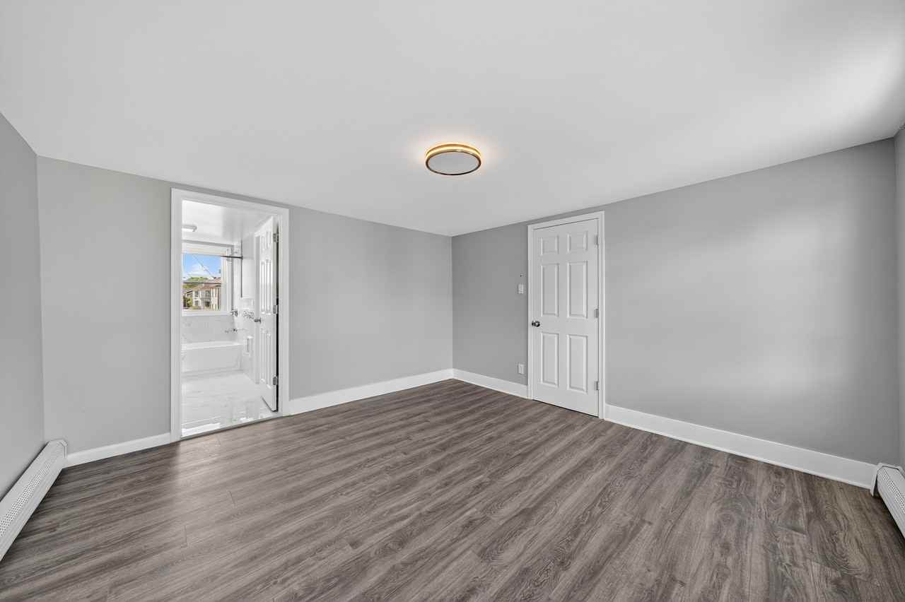 10 Bruce St #NA - Photo 6 of 12