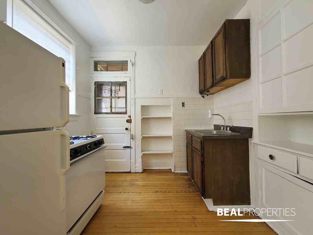 560 W Aldine Ave #N1-1 - Photo 7 of 13