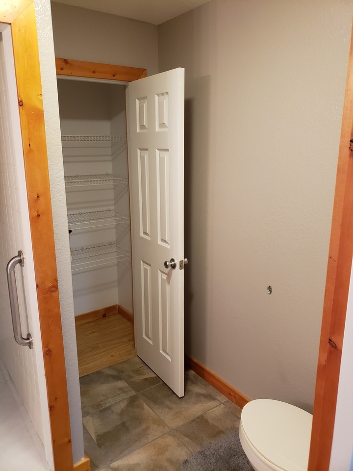 635 Russell Ave #NA - Photo 5 of 8