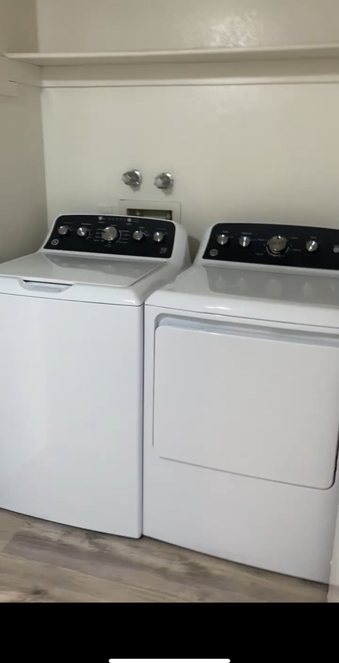 2220 Sahara Dr #1 - Photo 3 of 10