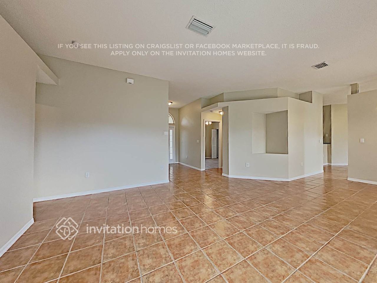 10698 Sw 20th Ct - Photo 4 of 18