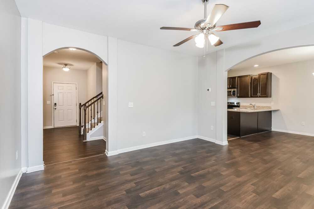 255 Magnaview Dr - Photo 6 of 17