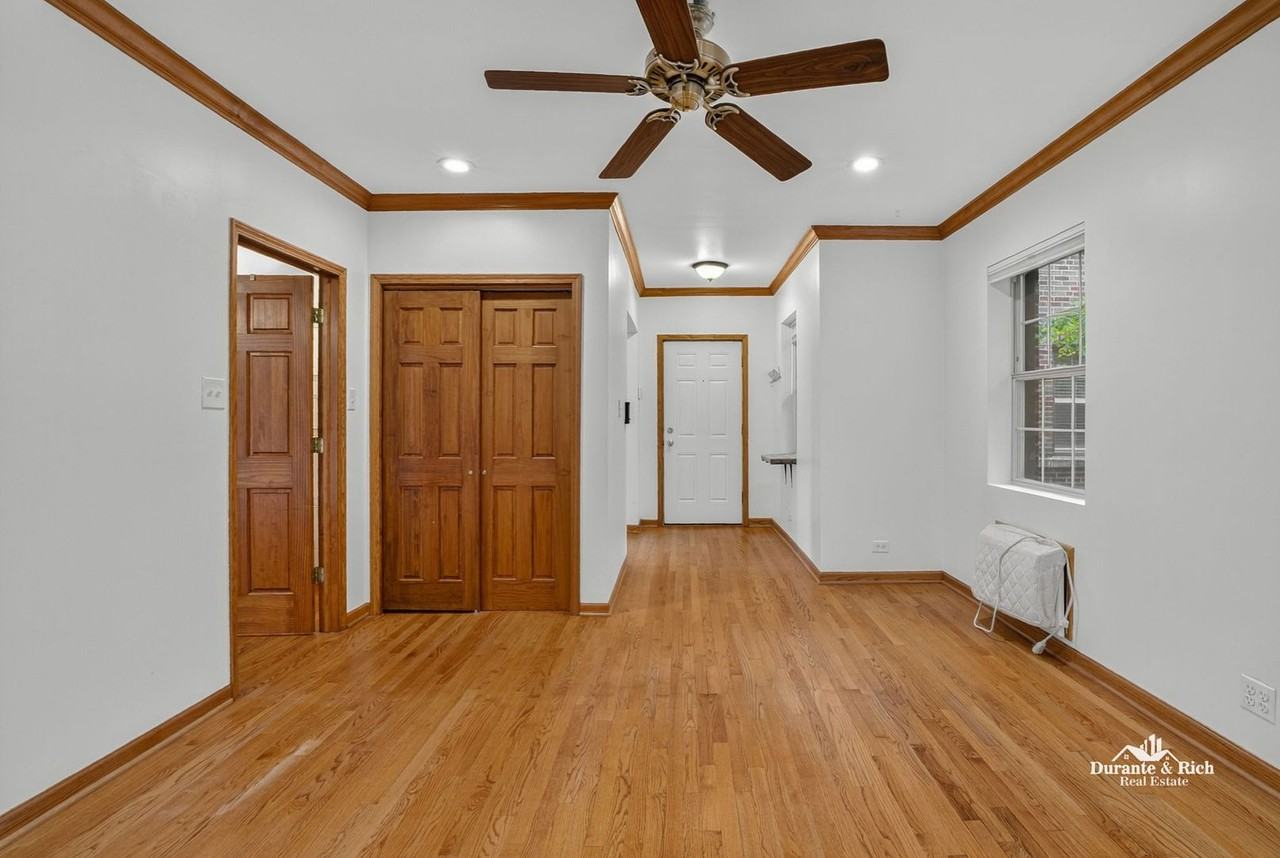 1816 W Chase Ave #1 - Photo 2 of 11