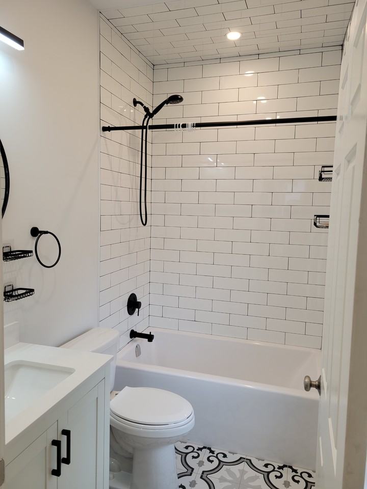 262 Robert St #2 - Photo 6 of 12