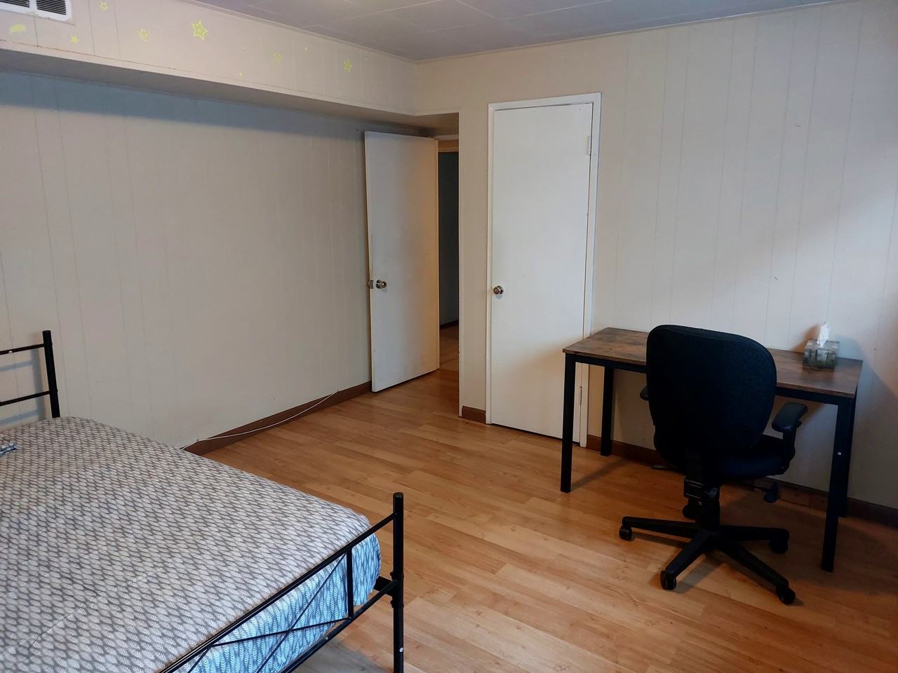 Cambie St. & W 62nd Ave - Photo 2 of 6