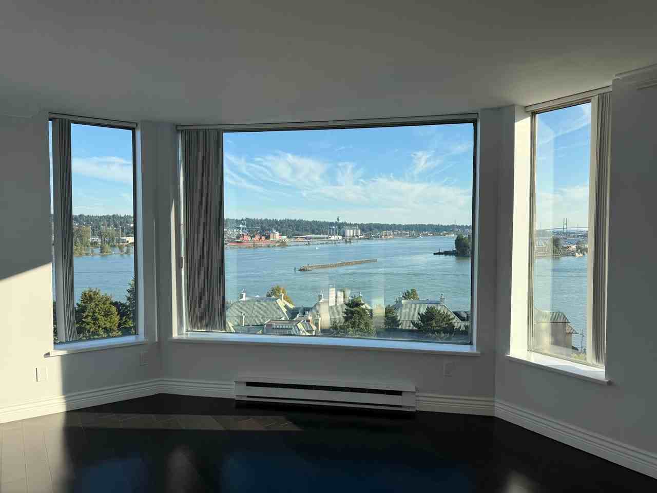 1045 Quayside Drive