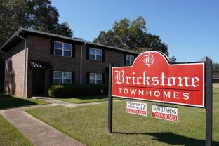 104 Weeks Dr - Photo 1 of 1