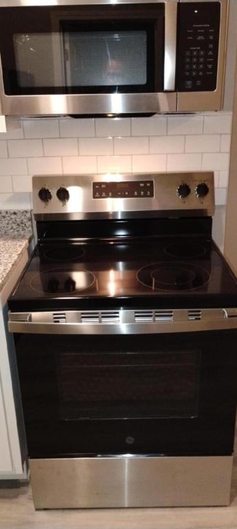 1279 S Preston St ##1b - Photo 6 of 17