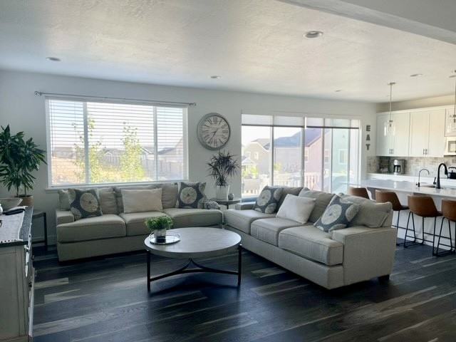 3462 West Neymar Avenue - Photo 2 of 23