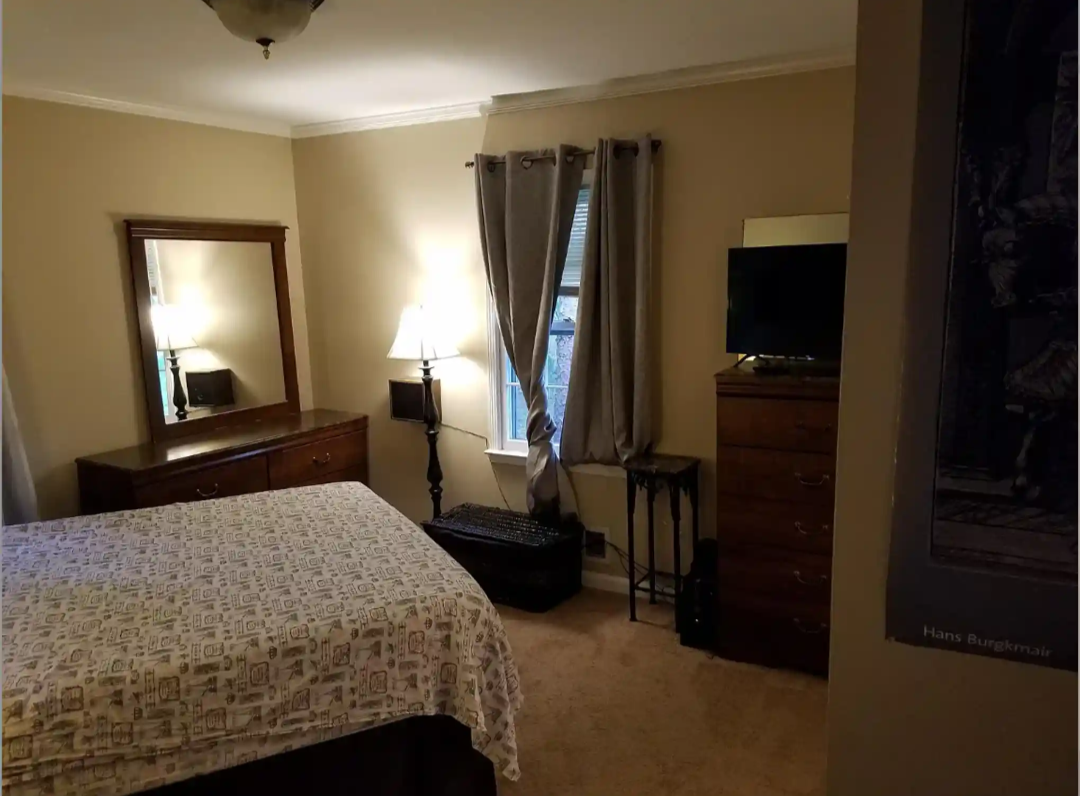 396 Plantation Road Southwest - Photo 2 of 9