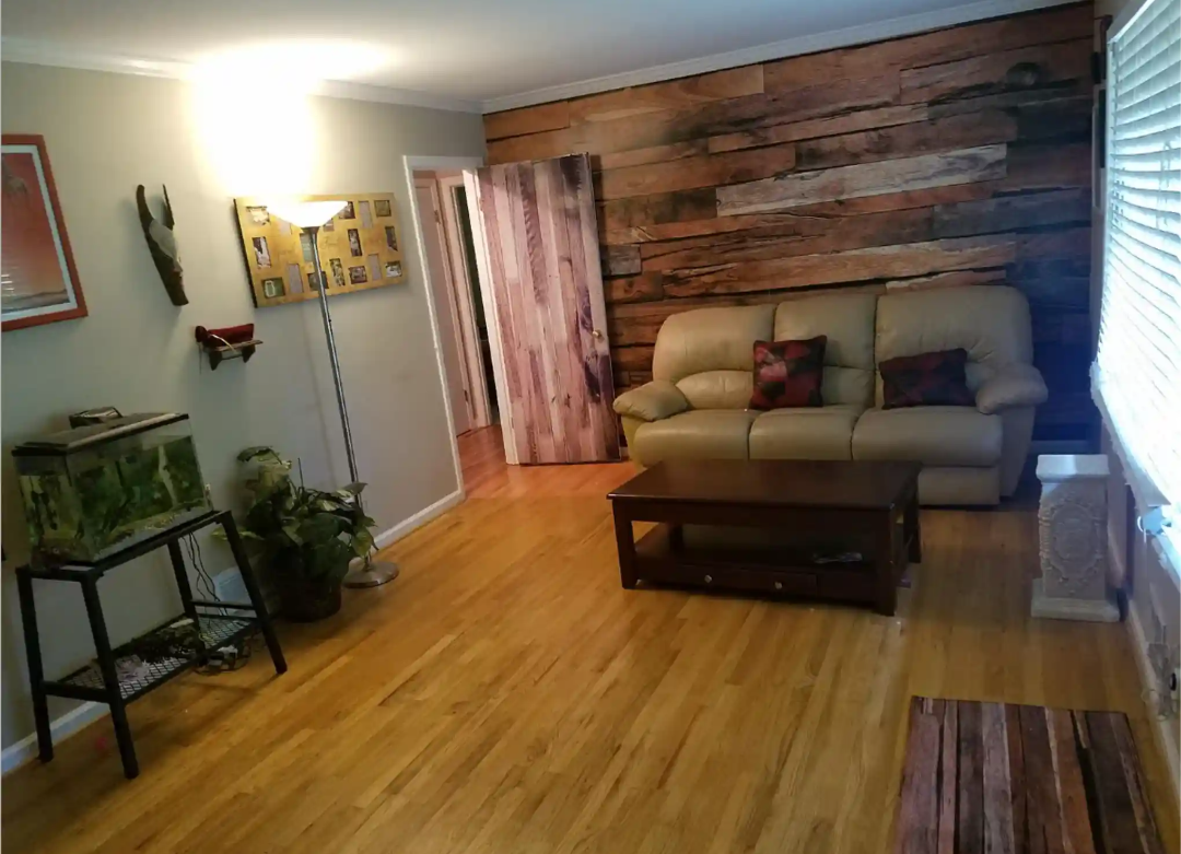 396 Plantation Road Southwest - Photo 5 of 9