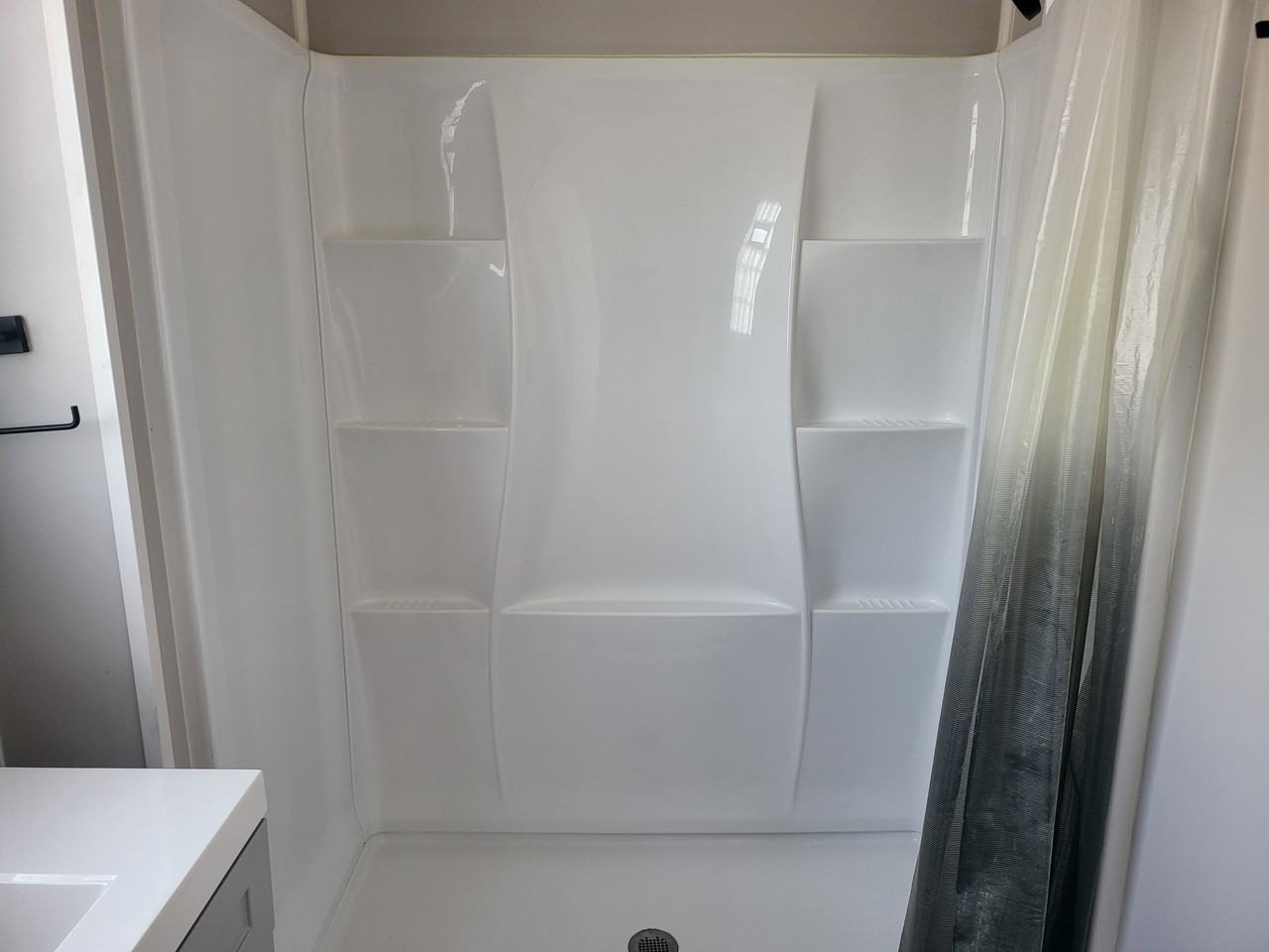 226 E 16th Ave - Photo 6 of 50