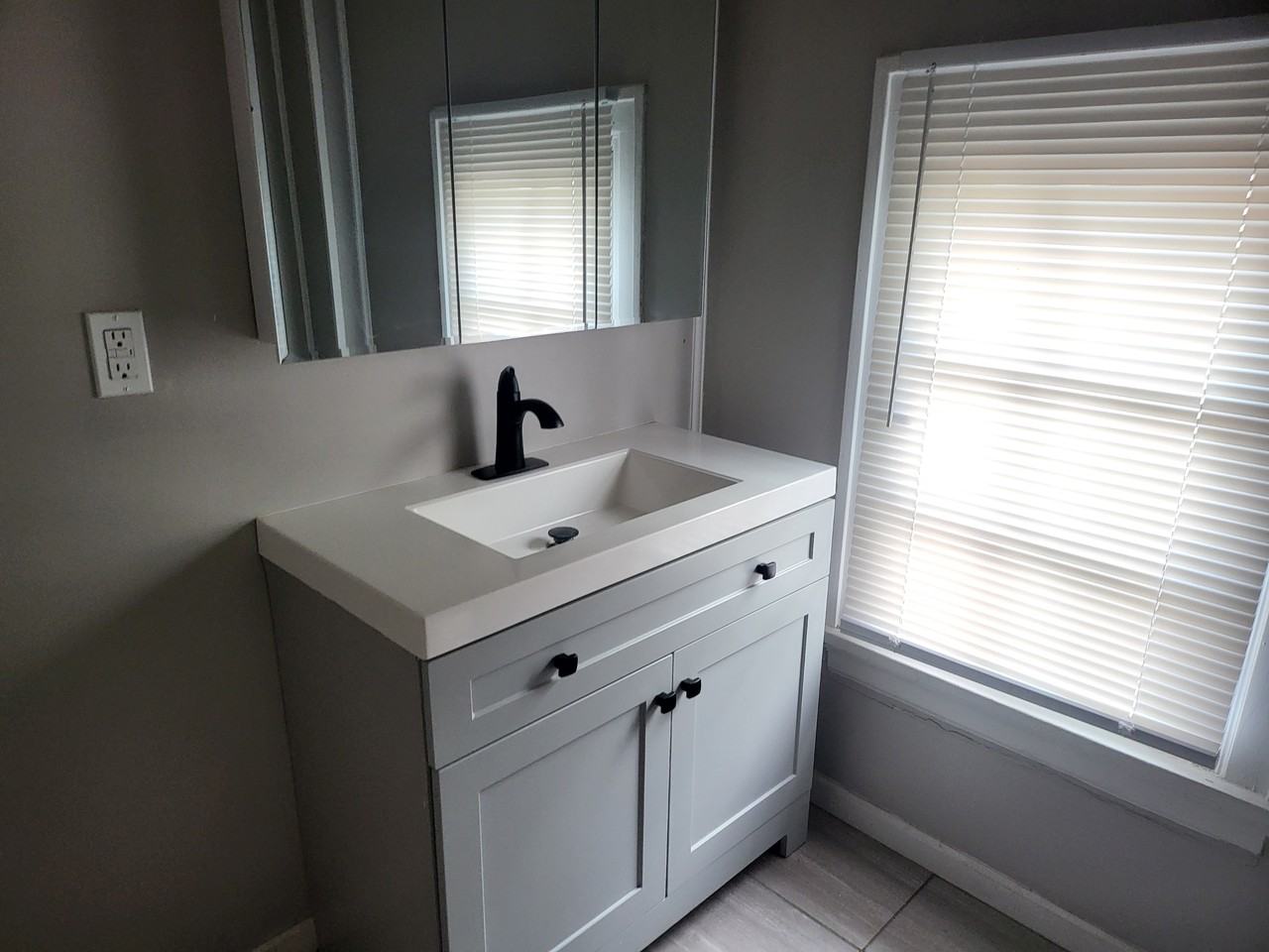 226 E 16th Ave - Photo 3 of 50