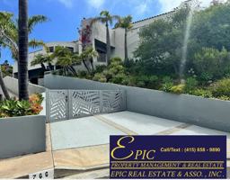 featured image of 766 Pelican Dr