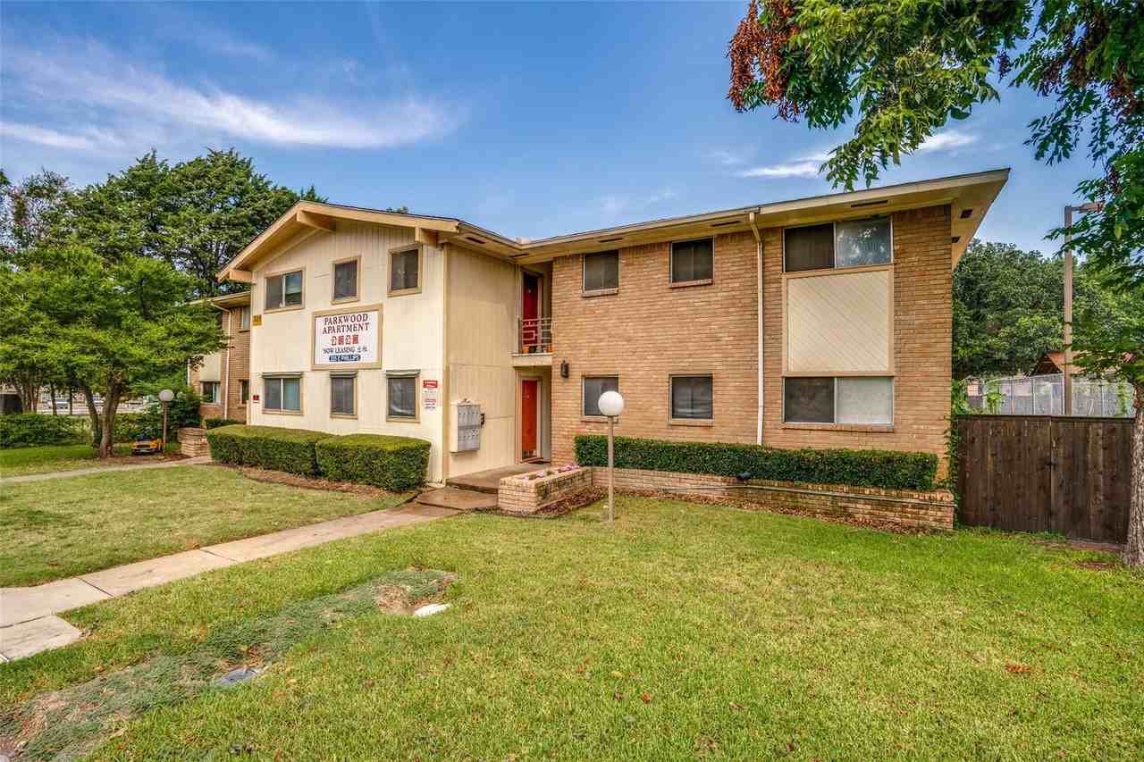 325 E Phillips St #21 - Photo 2 of 12