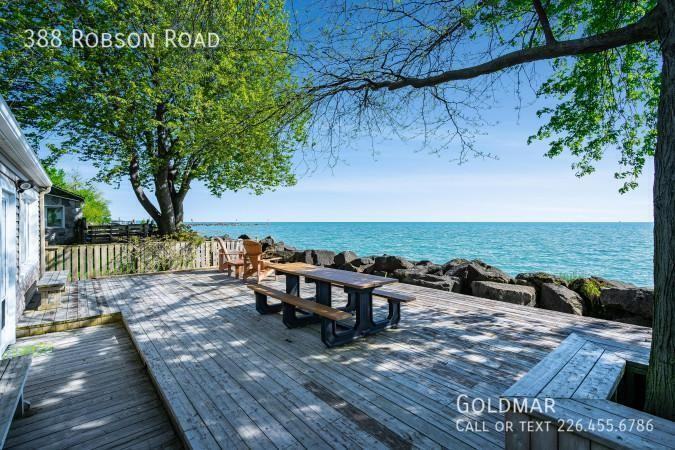 388 Robson Rd - Photo 2 of 50
